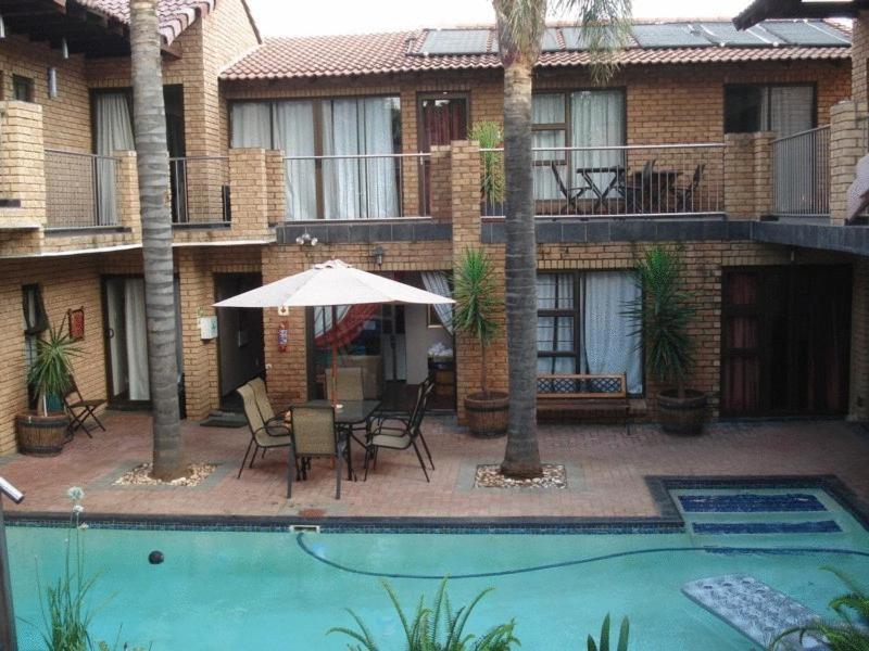 Uitsigpark Guest@Home4U Centurion Ngoại thất bức ảnh